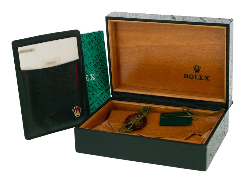 Rolex Oyster Perpetual Date 15223